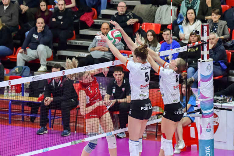 Akademia Sant’Anna ancora sconfitta al tie-break: Busto Arsizio si impone in rimonta