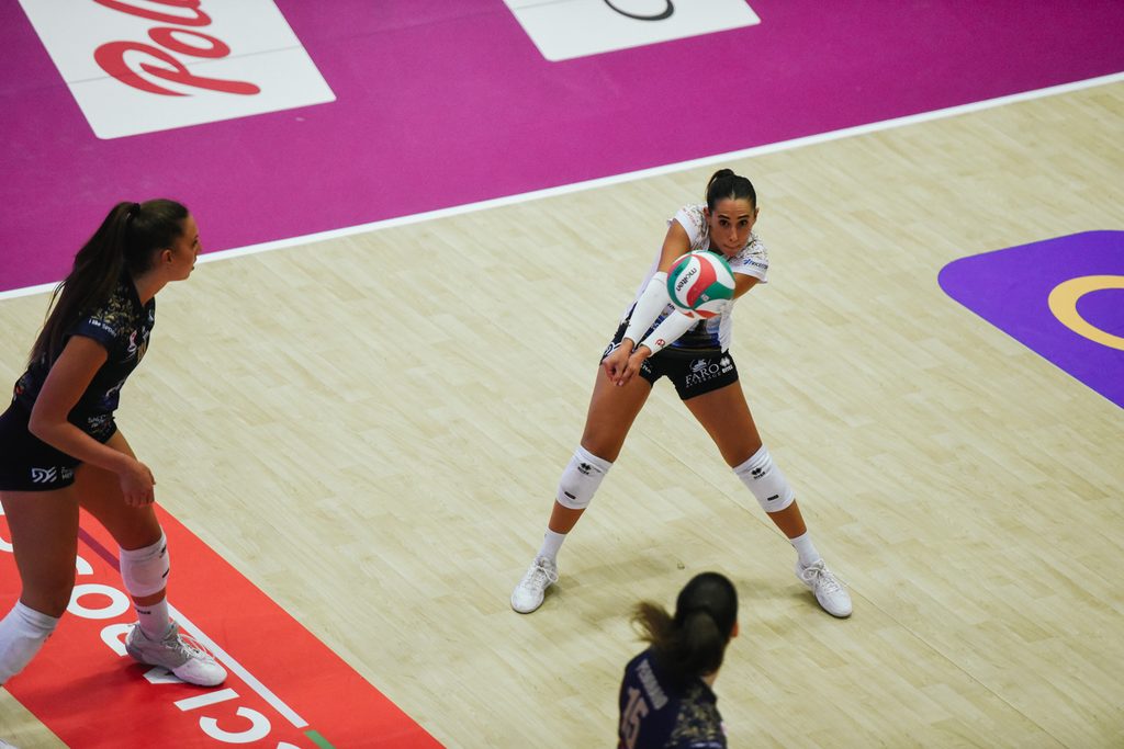 Elena Rolando